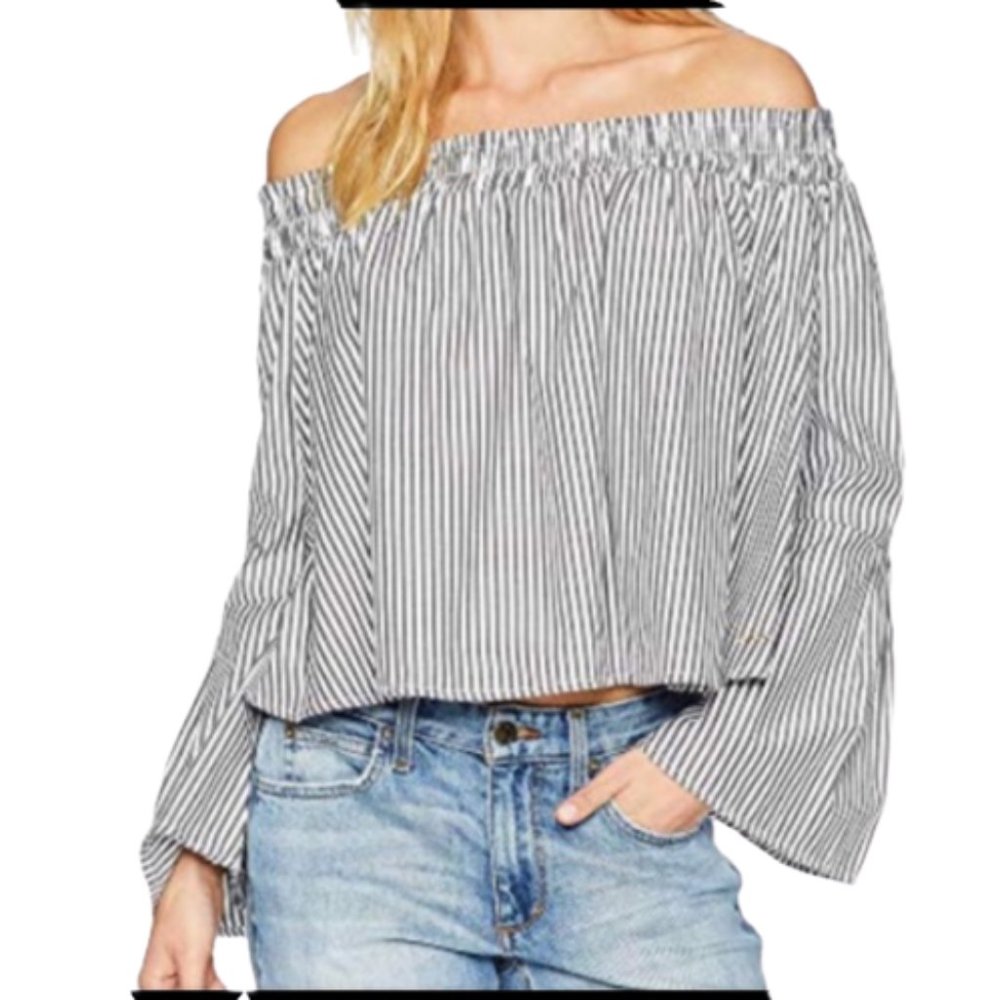 Bebe Flounce Ruffle Off the Shoulder Crop Top S